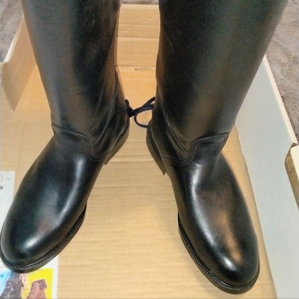 Equitector equestrian riding boots. New